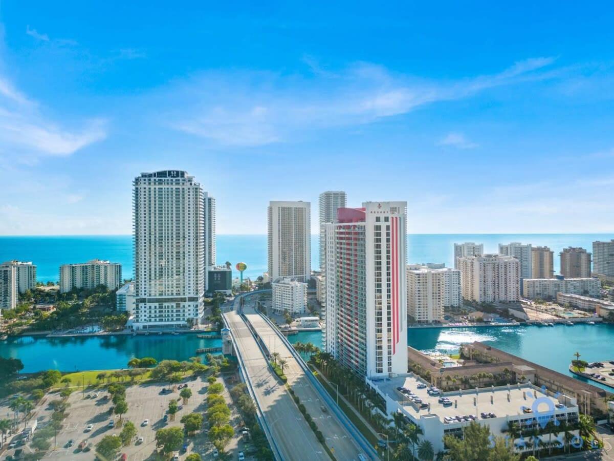 Infinite View With Balcony,Pool Plus Near Beach شاطئ هالانديل المظهر الخارجي الصورة