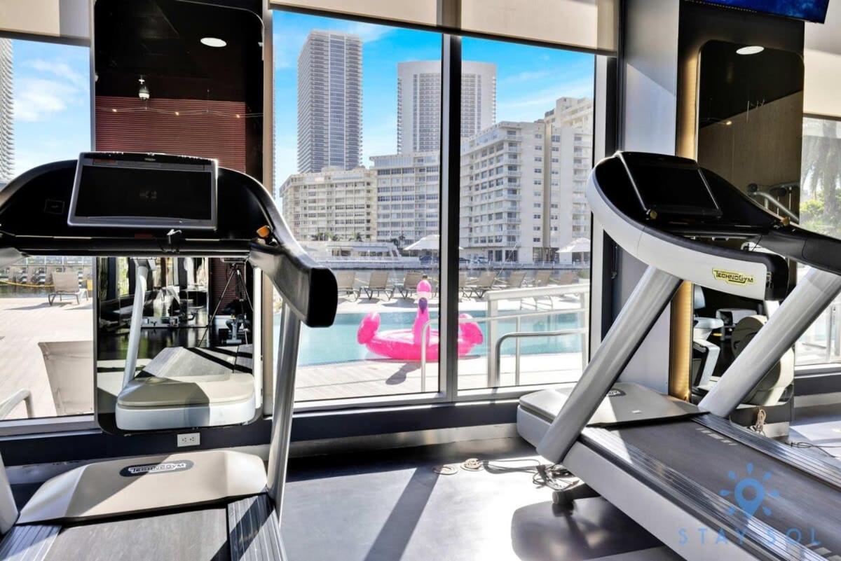 Infinite View With Balcony,Pool Plus Near Beach شاطئ هالانديل المظهر الخارجي الصورة
